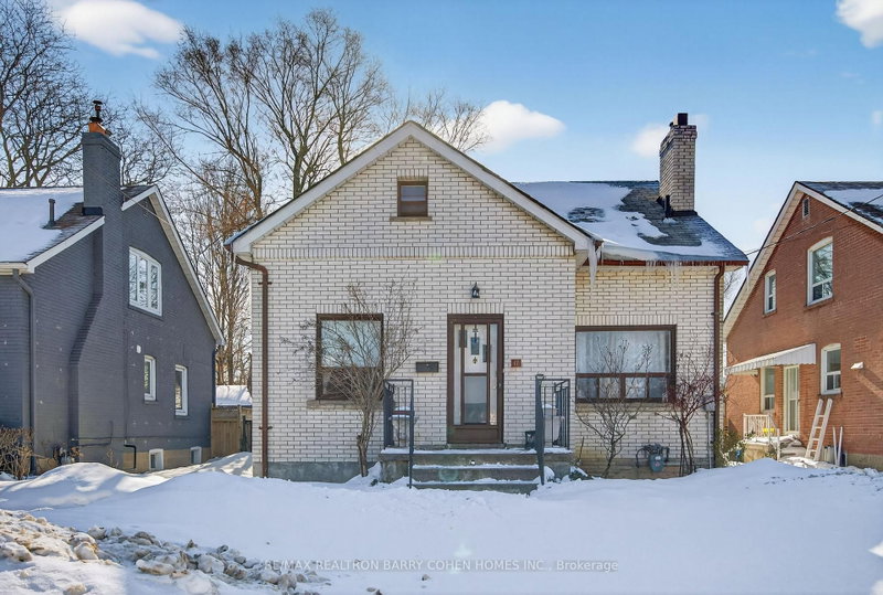 home for lease on Upper-17 Southbourne Avenue