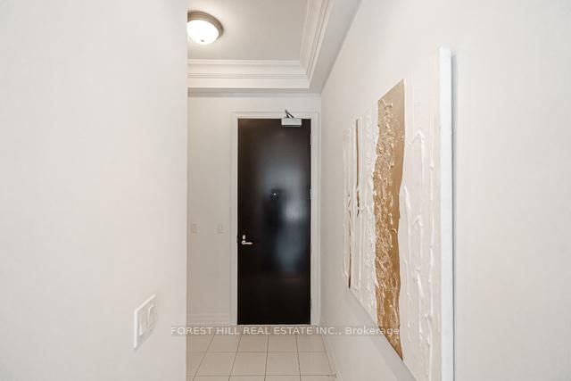 502-20 Burkebrook Place, Toronto, ON, photo 2