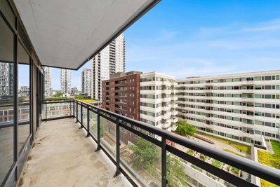 225 Sackville Street • #703 • Toronto, ON