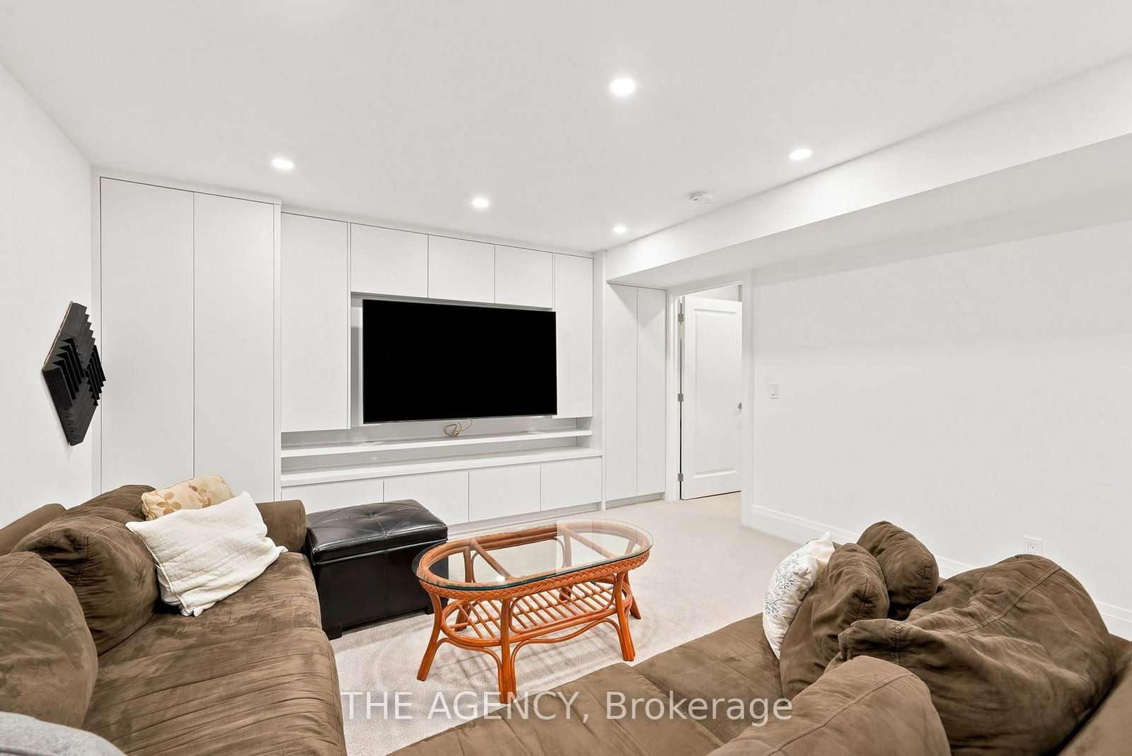 418 Soudan Avenue • Toronto, ON photo 29