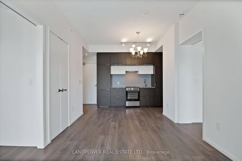 1107 - 159 Dundas Street E