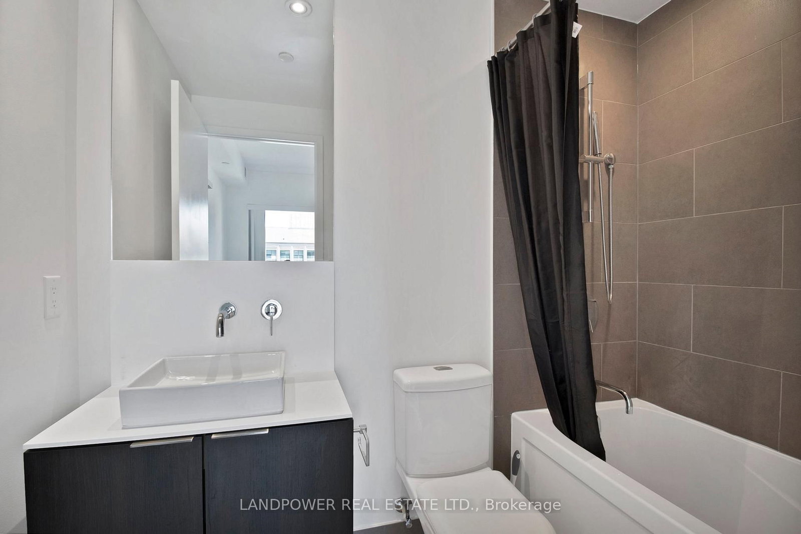 159 Dundas Street E • #1107 • Toronto, ON photo 9