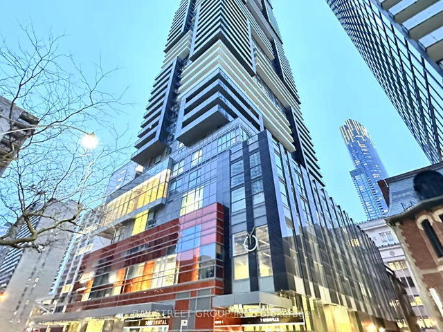 3211 - 7 Grenville Street