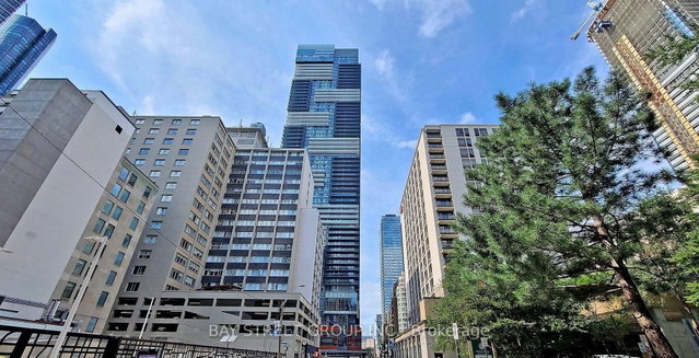 3211 - 7 Grenville Street