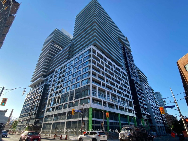 home for lease on 1743-121 Lower Sherbourne Street