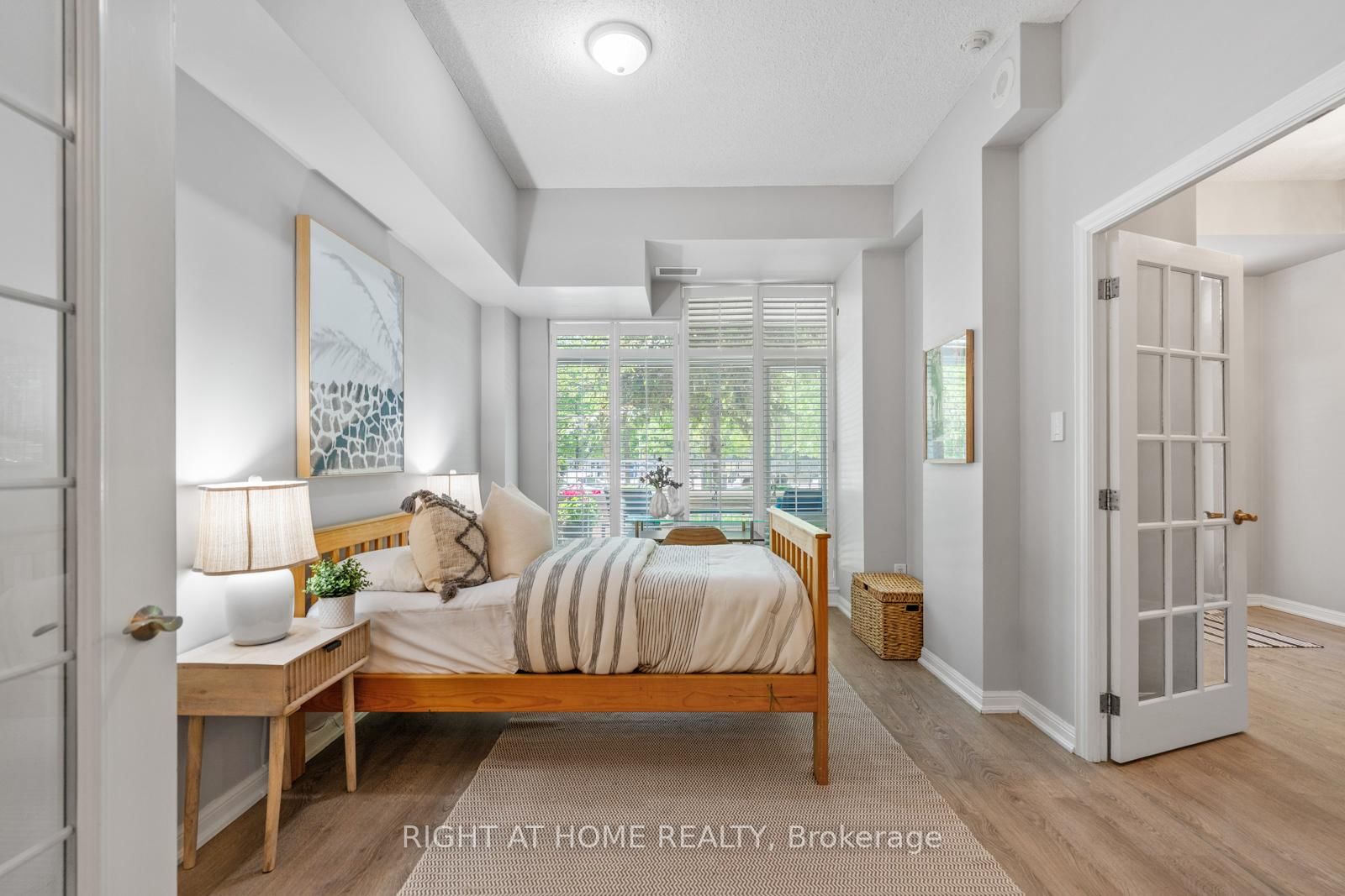 9 Bastion Street • Toronto, ON photo 12