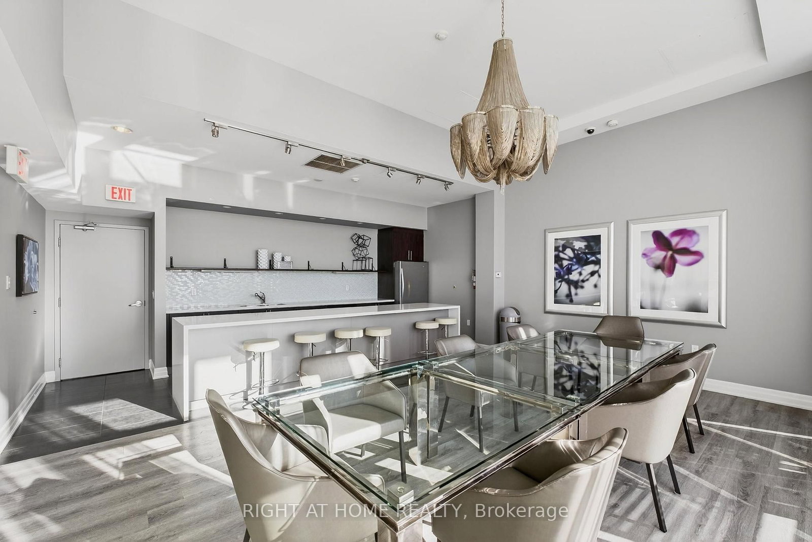9 Bastion Street • Toronto, ON photo 23