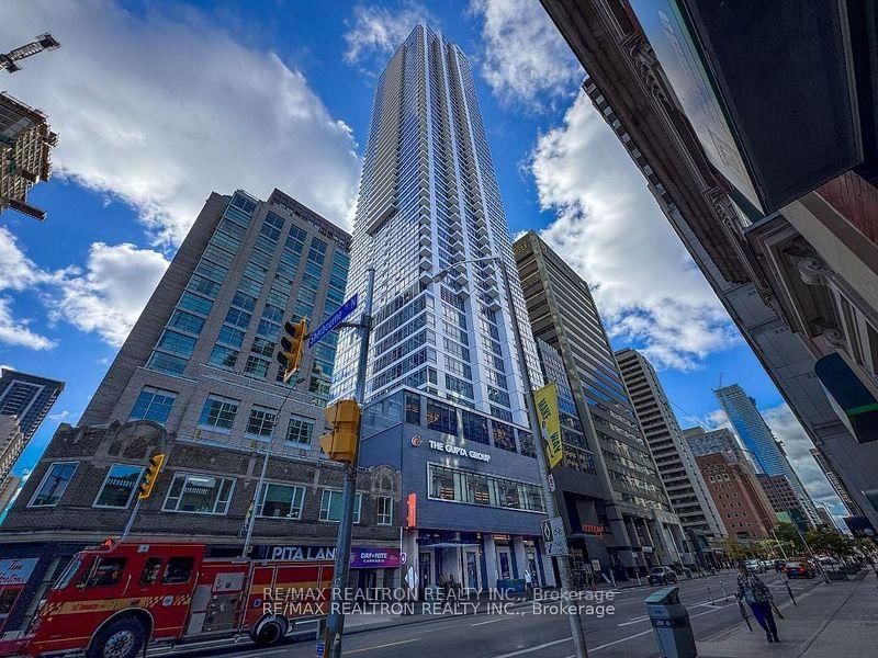 4711-395 Bloor Street, Toronto, ON