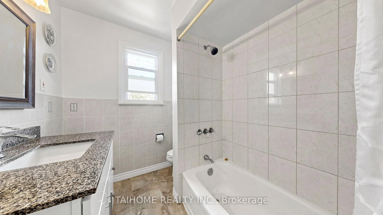 72 Bowerbank Drive • Toronto, ON photo 29