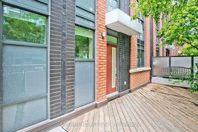 Unit TH120 — 26 Churchill Avenue — photo 5