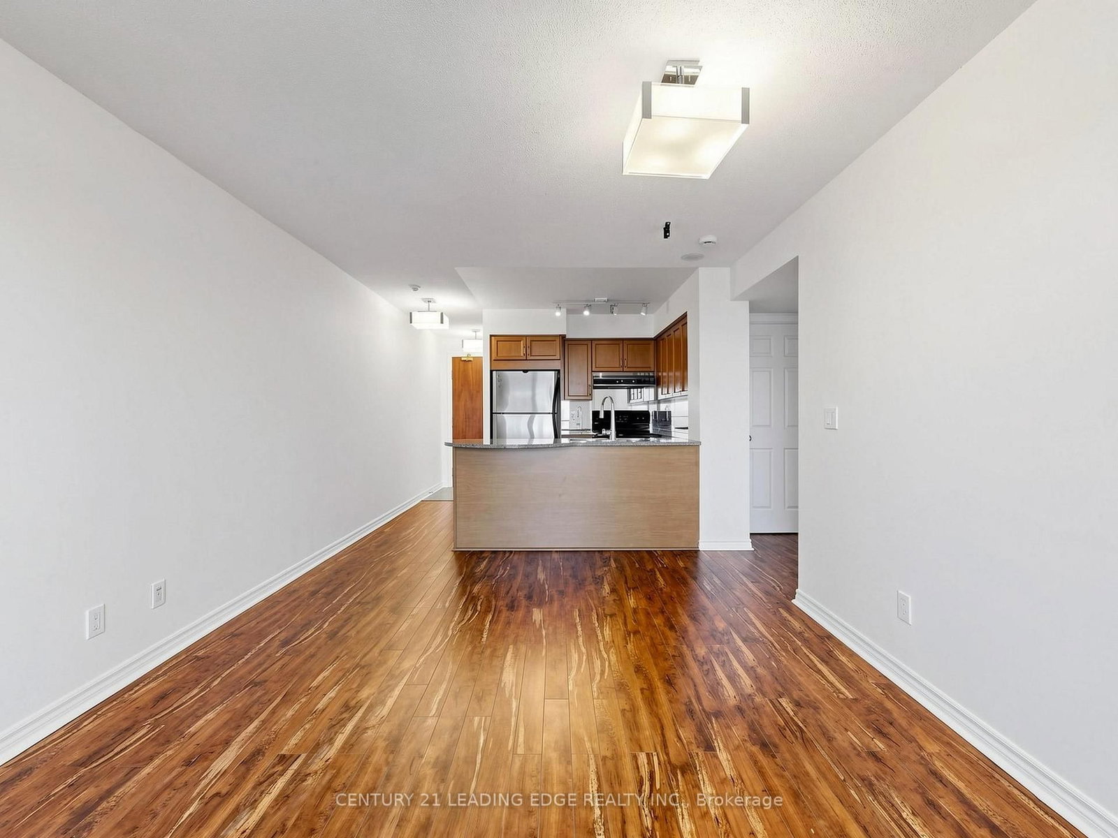 18 Kenaston Garden • #1601 • Toronto, ON photo 18
