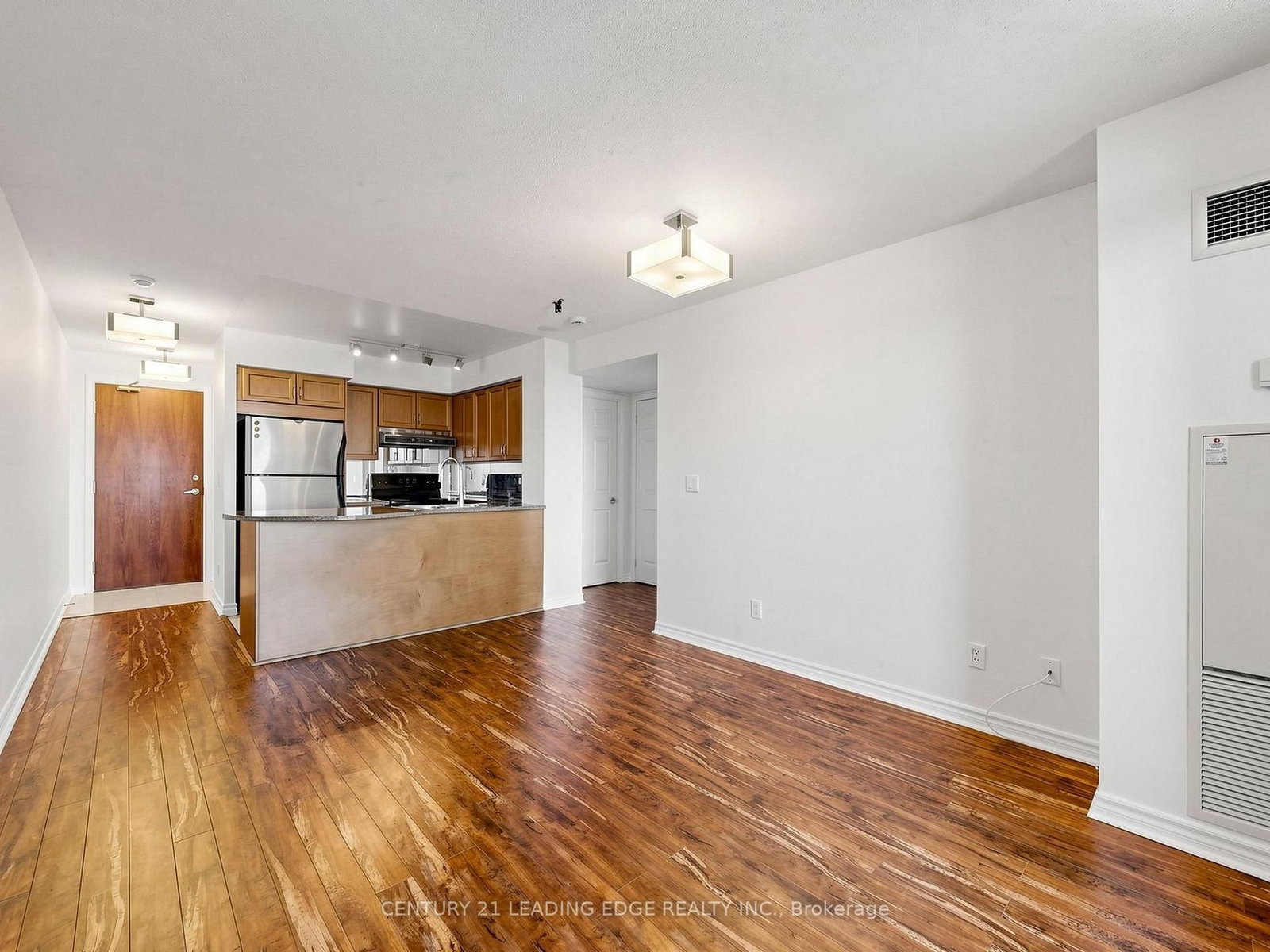 18 Kenaston Garden • #1601 • Toronto, ON photo 19