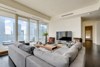 180 University Avenue • #3509 • Toronto, ON photo 4