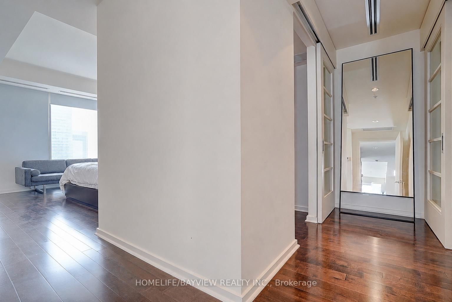 180 University Avenue • #3509 • Toronto, ON photo 8