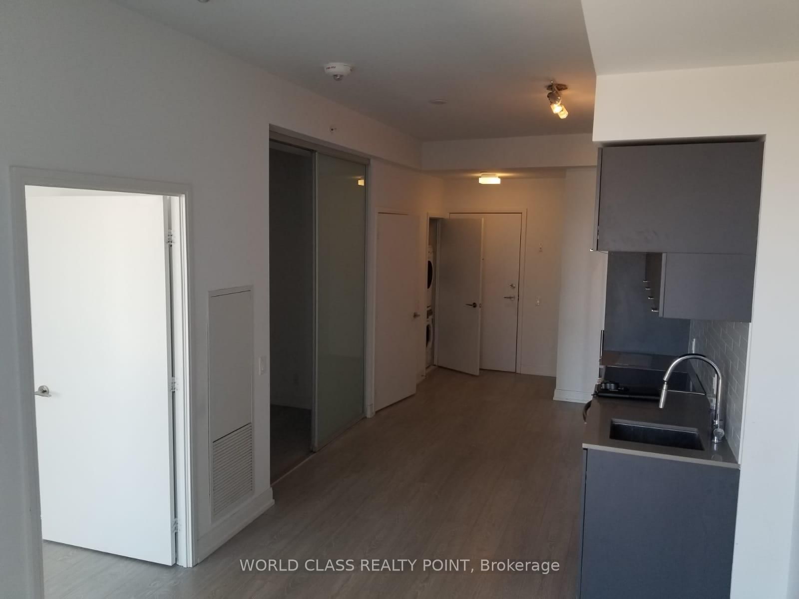 181 E Dundas Street • #4702 • Toronto, ON photo 12