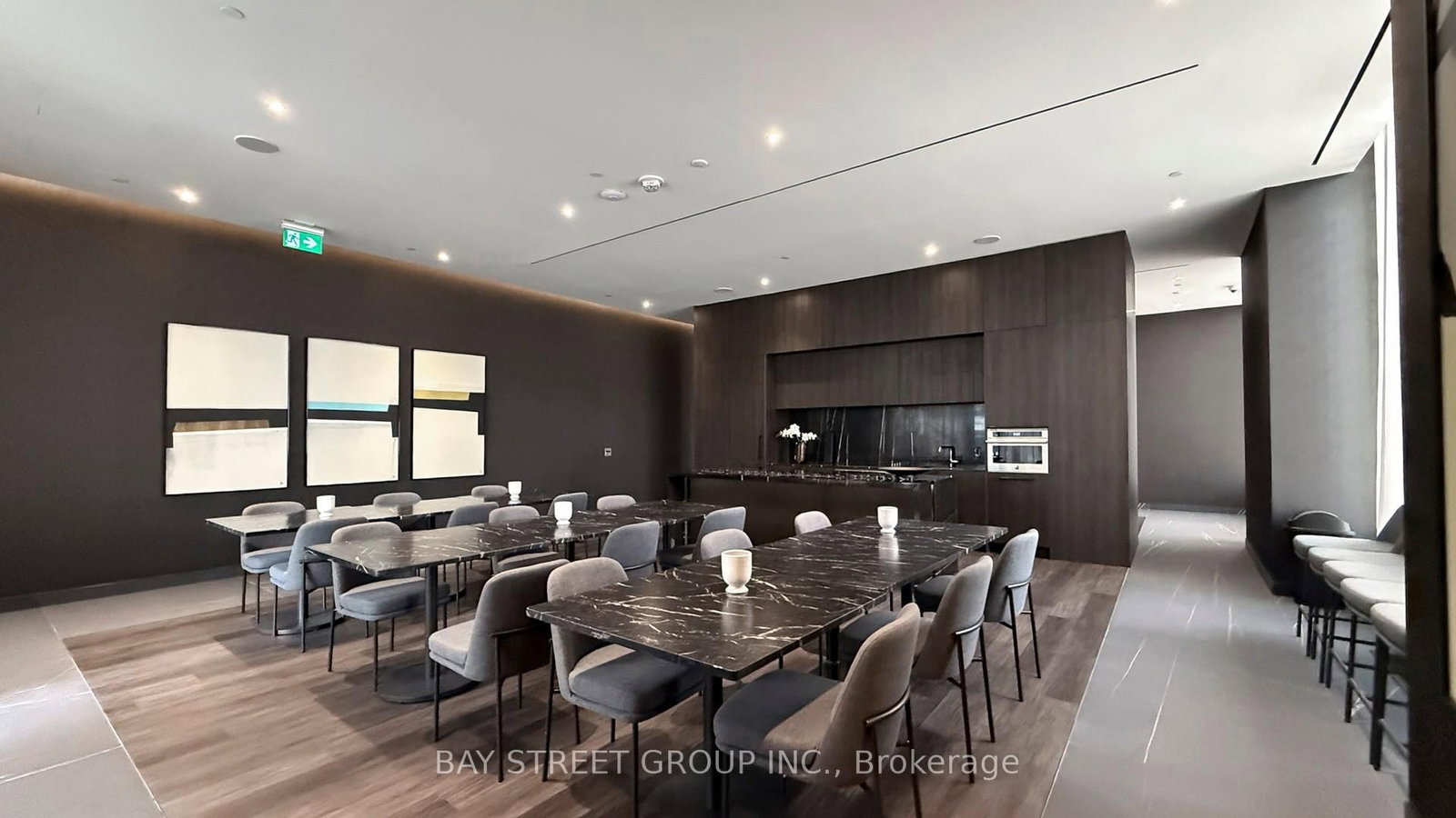 11 Yorkville Avenue • #2312 • Toronto, ON photo 44