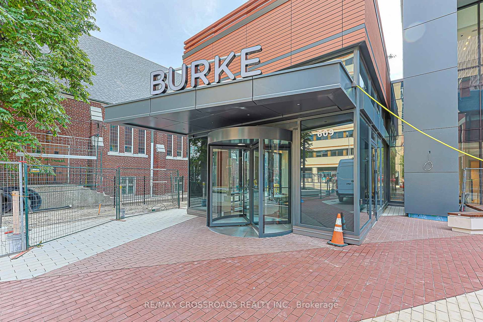 2801-609 Sherbourne Street, Toronto, ON, photo 2