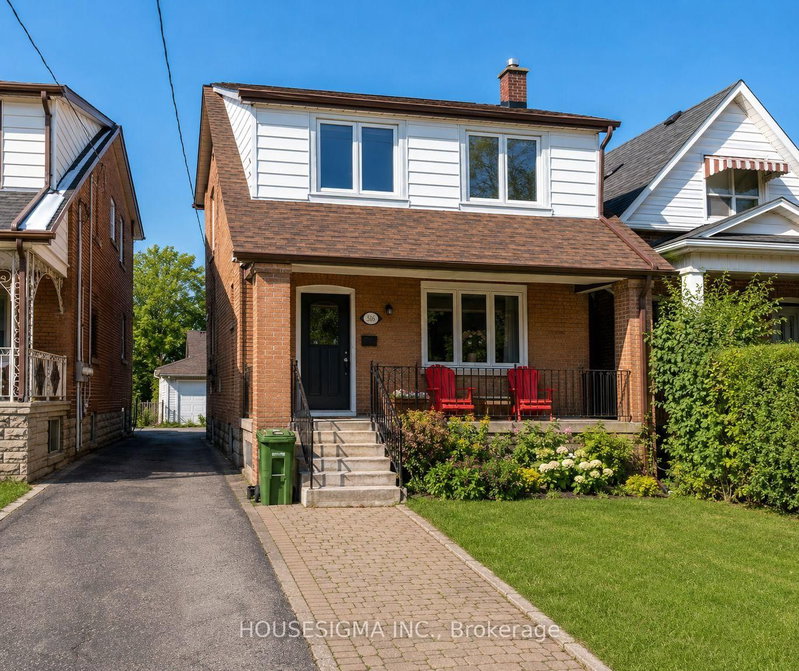 home for lease on Main, 2nd Floor-516 Lauder Avenue W