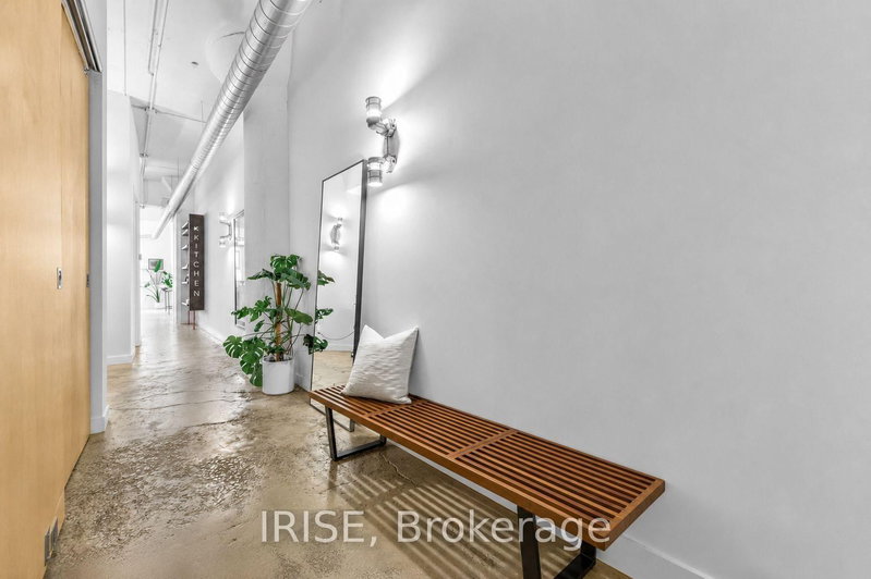 422 - 155 Dalhousie Street