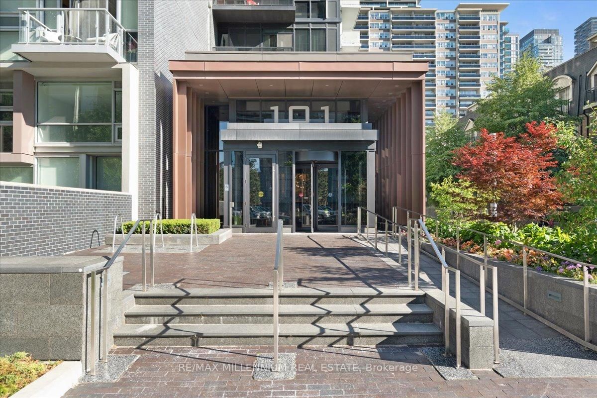 1105-101 Erskine Avenue, Toronto, ON, photo 2