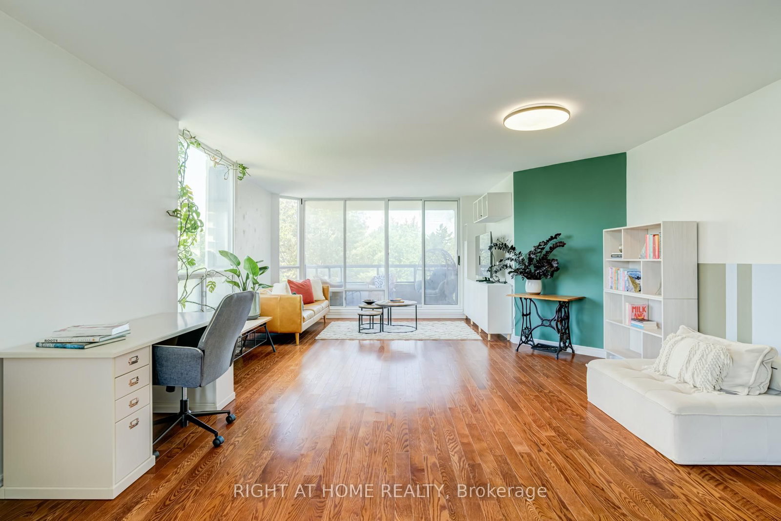 1101 Steeles Avenue W • #411 • Toronto, ON photo 14
