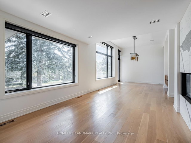 4 Royal Oak Drive