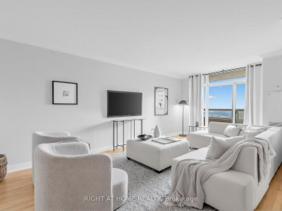 18 Sommerset Way