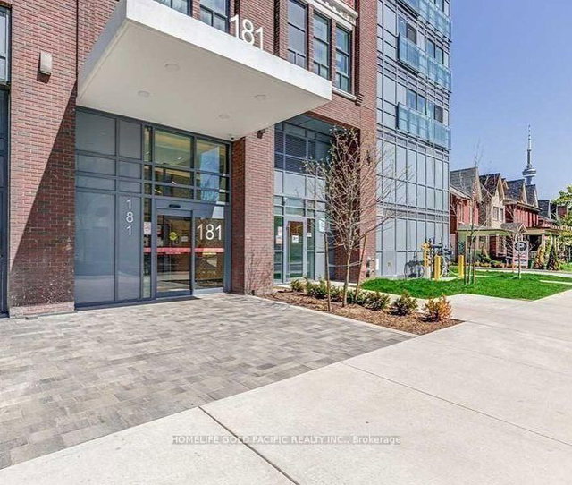 307 - 181 Huron Street