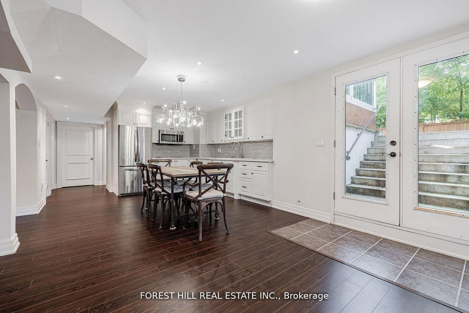 47 Terrace Avenue • Toronto, ON photo 31