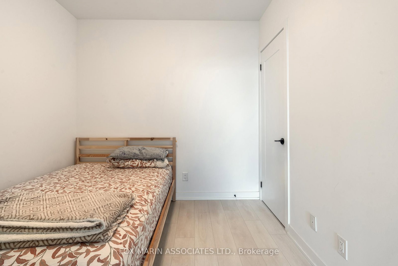 5 Defries Street • #1104 • Toronto, ON photo 17