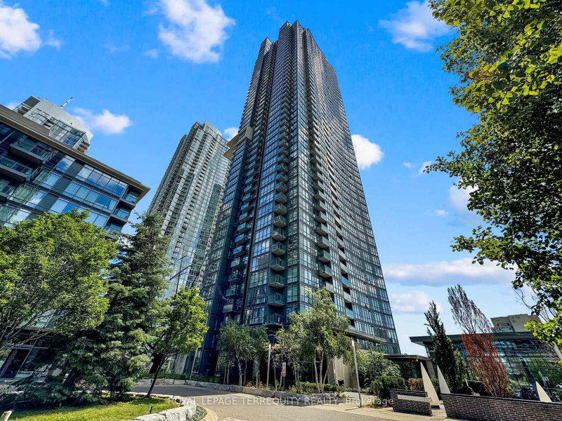 home for lease on 2005-11 Brunel Court