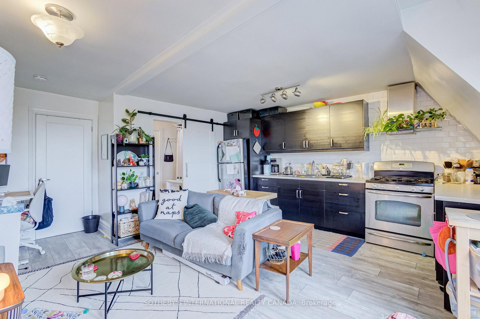 1213 College Street • Toronto, ON photo 26