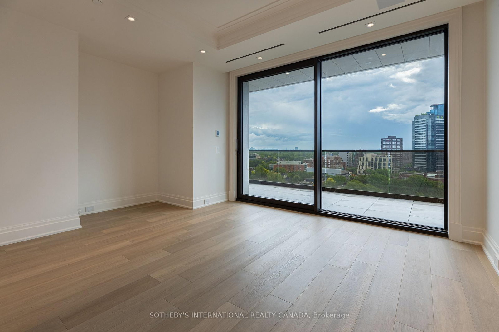 89 Avenue Road • #1102 • Toronto, ON photo 23