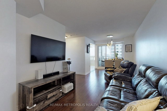1312 - 3 Rean Drive