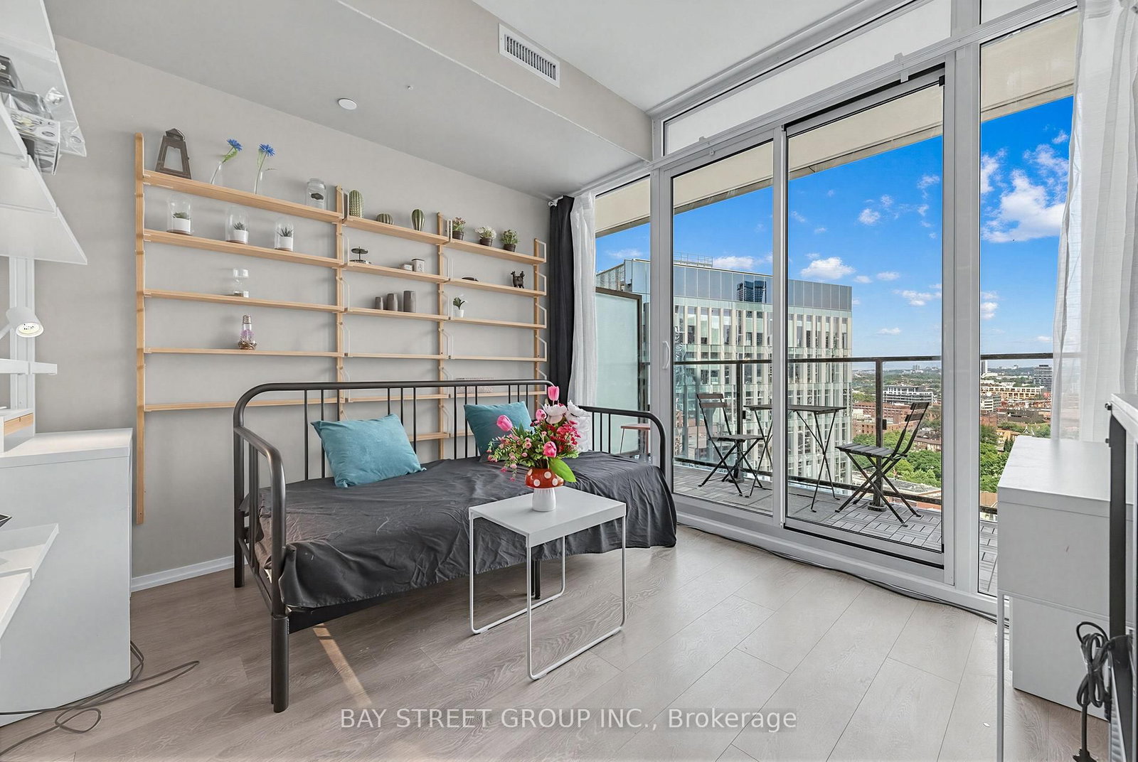 125 Peter Street • #1803 • Toronto, ON photo 8