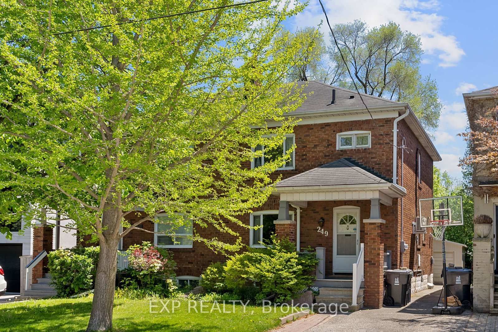 249 Brookdale Avenue, Toronto, ON, photo 2