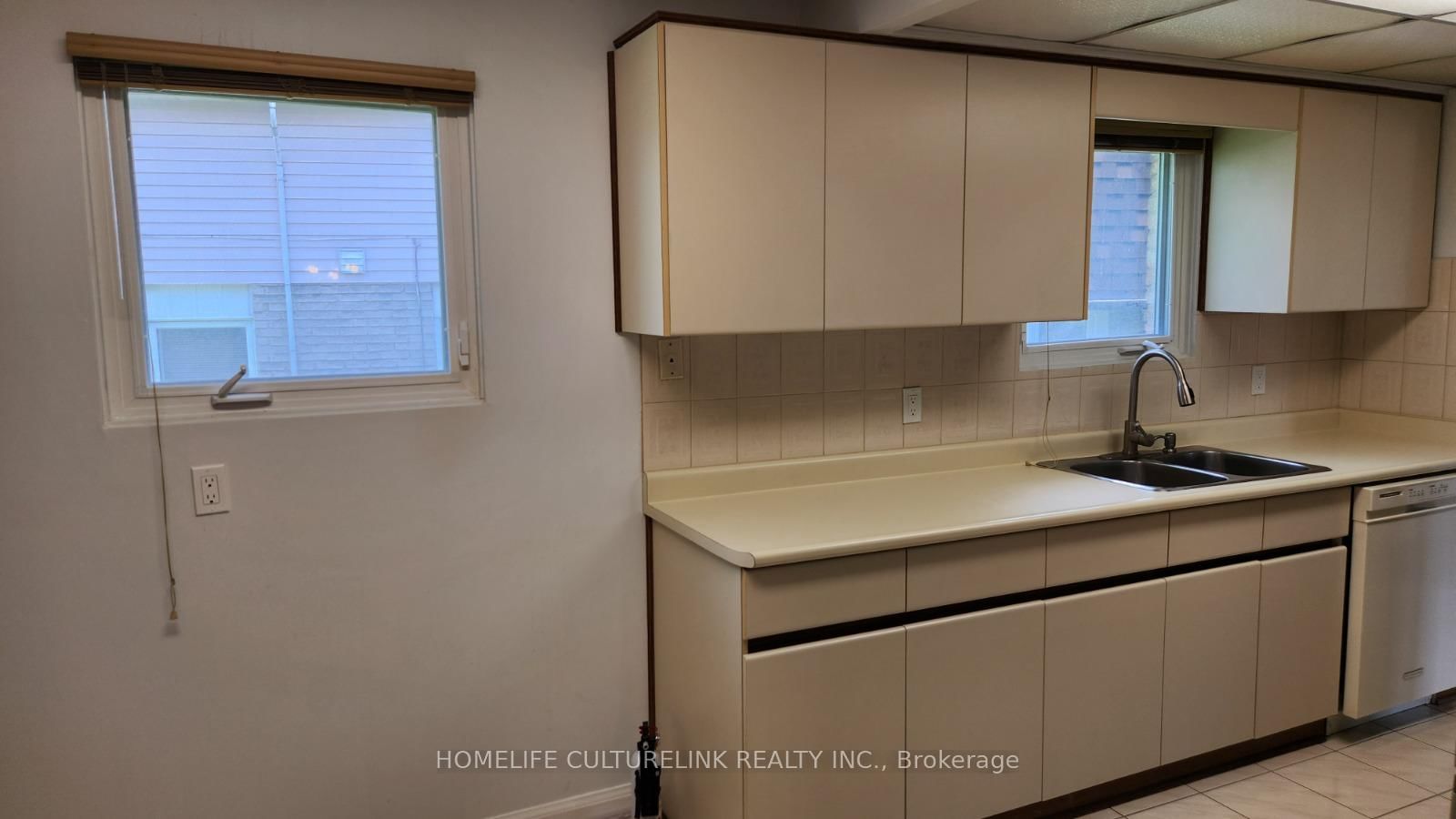 79 Yatesbury Road • Toronto, ON photo 29