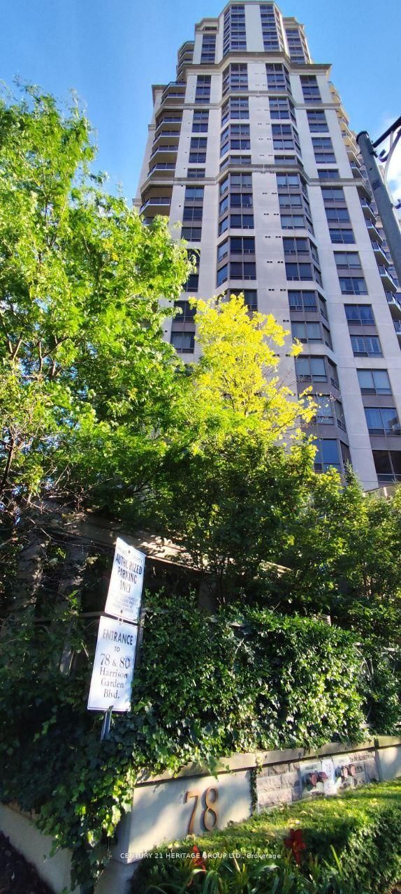 home for lease on 514-78 Harrison Garden Boulevard
