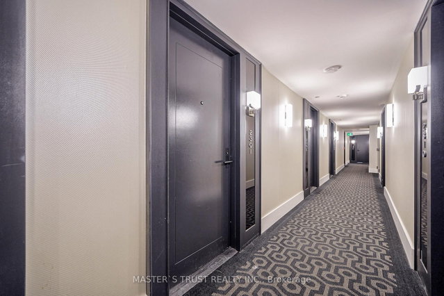 2301 - 955 Bay Street