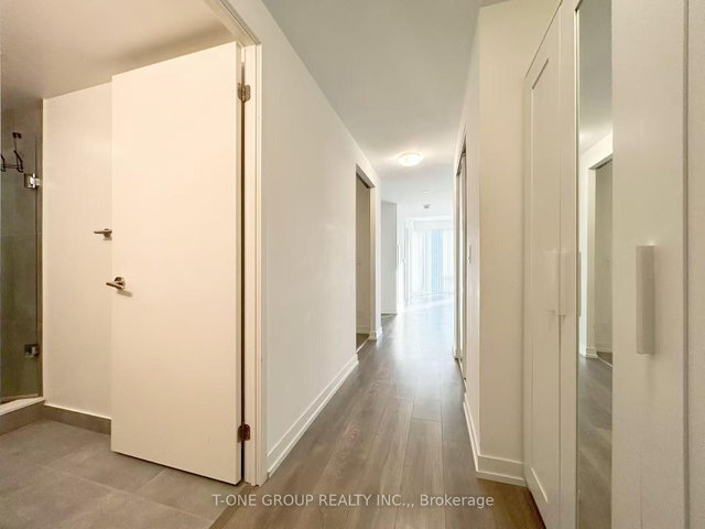 1108 - 60 Shuter Street