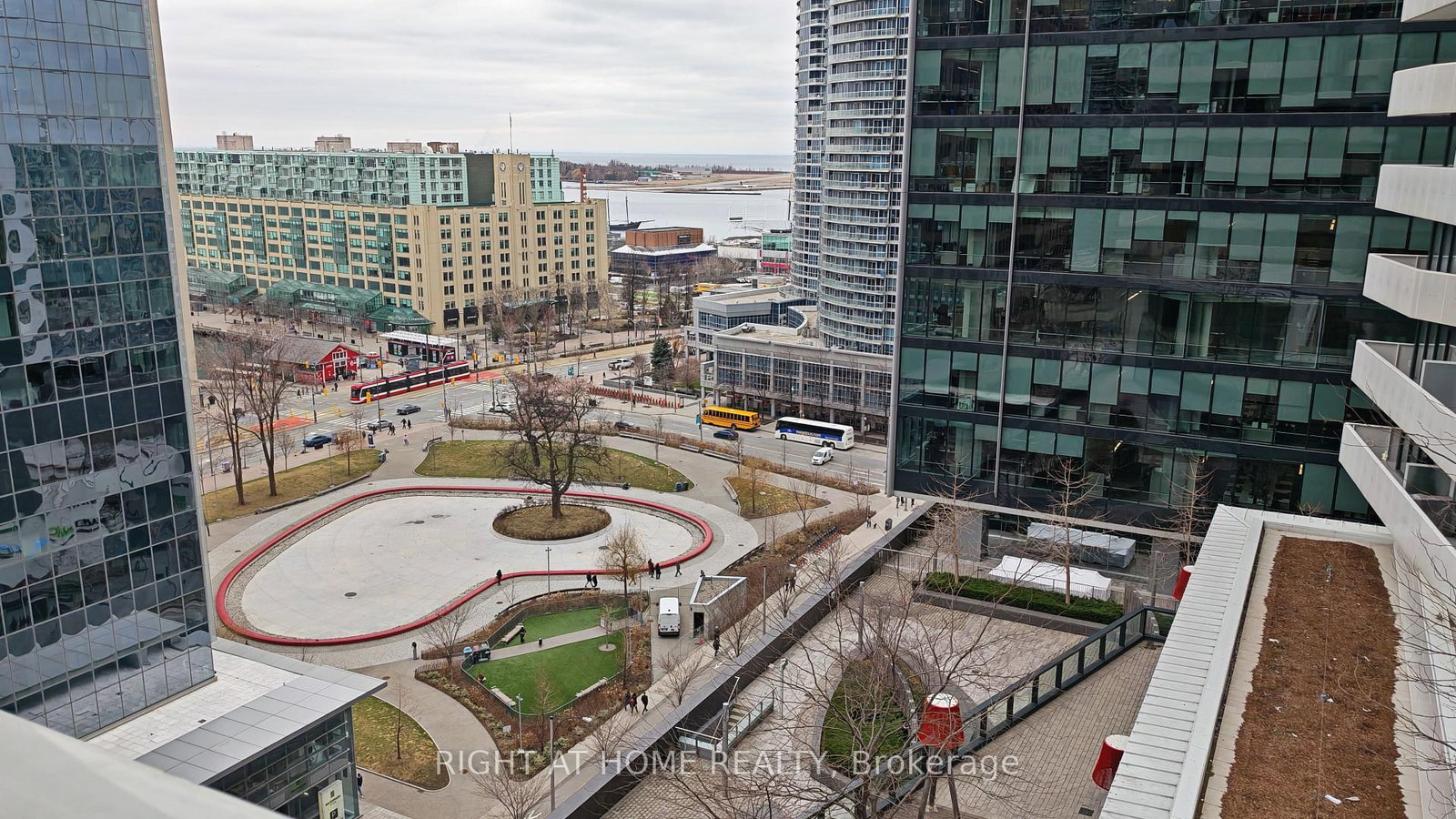 88 Harbour Street • #1401 • Toronto, ON photo 1