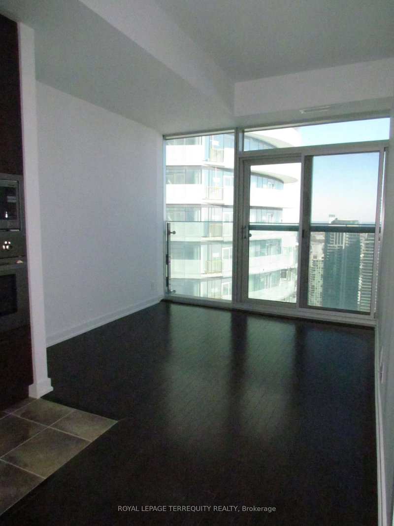 home for lease on 5310-12 York Street