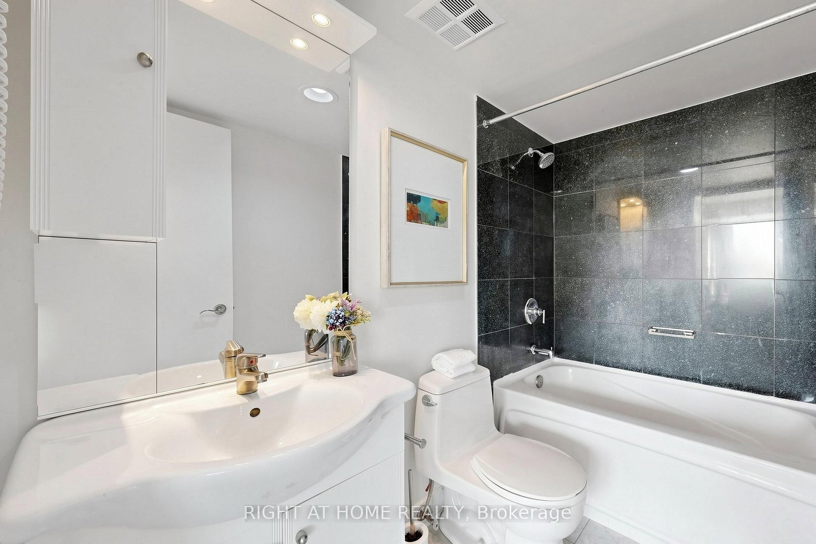 18 Harrison Garden Boulevard • #2308 • Toronto, ON photo 20