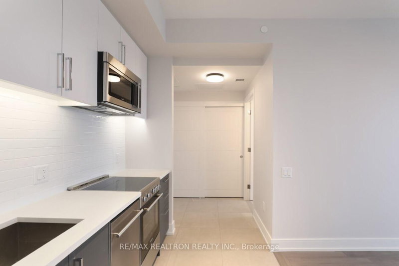 home for lease on 1101-2525 Bathurst Street