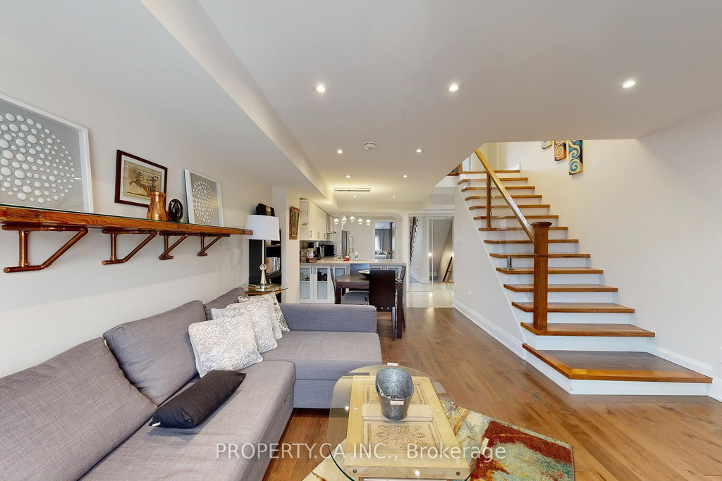 Main - 635 Christie Street 3