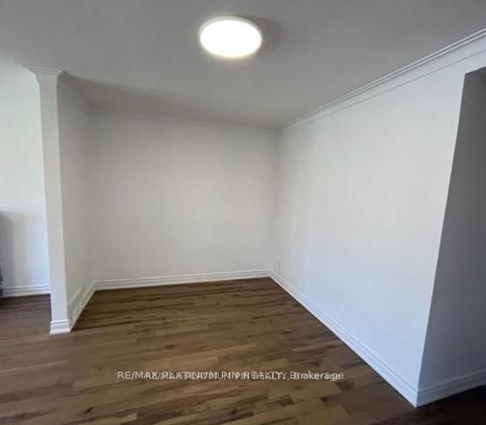 293 Ellerslie Avenue