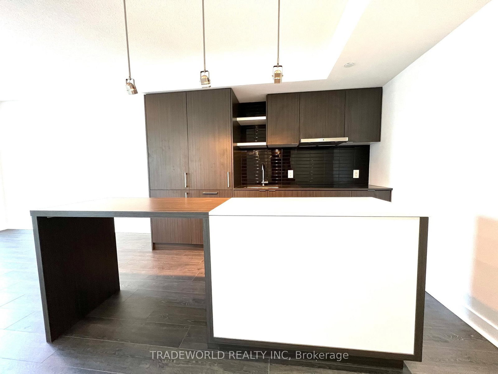 100 Harbour Street • #4203 • Toronto, ON photo 5