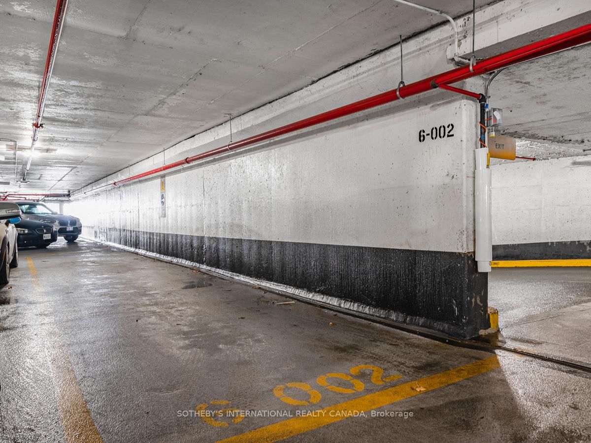 33 Harbour Square • #1008 • Toronto, ON photo 34