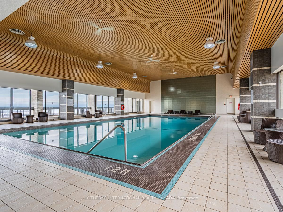 33 Harbour Square • #1008 • Toronto, ON photo 38