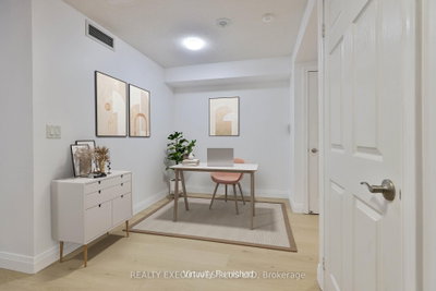 Unit 1028 — 250 Wellington Street W — photo 3